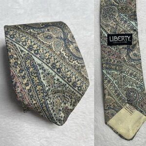 Vintage Liberty London Art Fabric 100% Silk Neck Tie Menswear Paisley